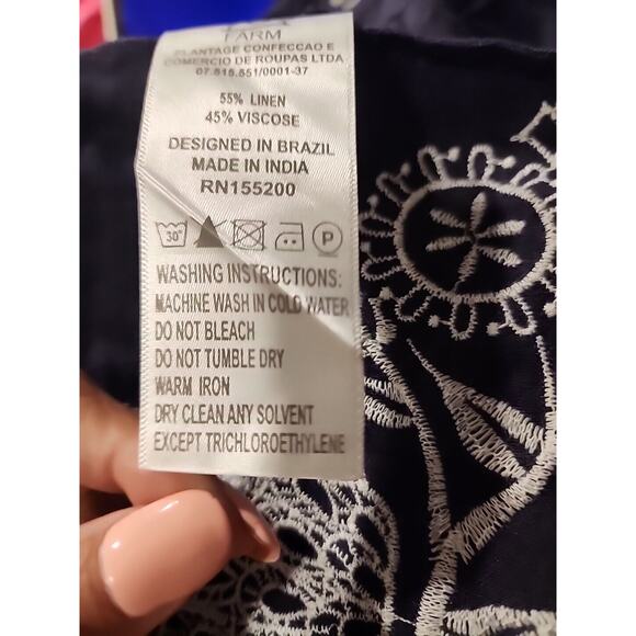 NWT Anthropologie Farm Rio Linen Pineapple Romper XS Navy Embroidered Summer - Picture 8 of 8